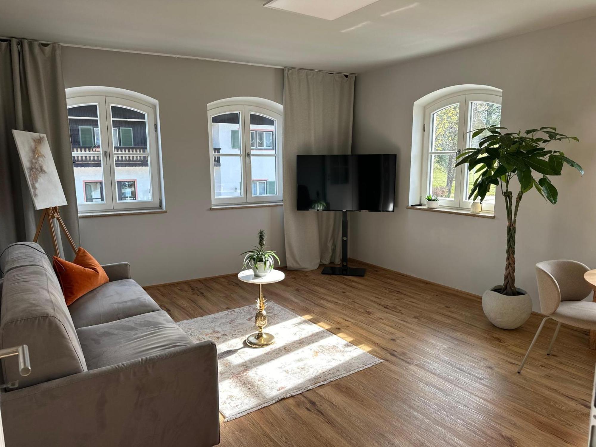 Vaicun Stays - Luxury Apartments - Apartments Mit Blick Auf Den Tegernsee Gmund am Tegernsee Zewnętrze zdjęcie